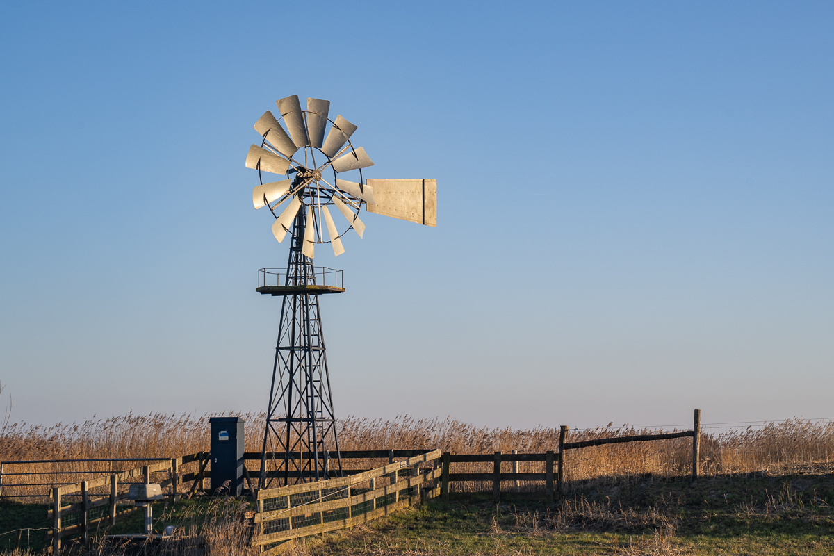 Mirns – klein dorp met een groots landschap